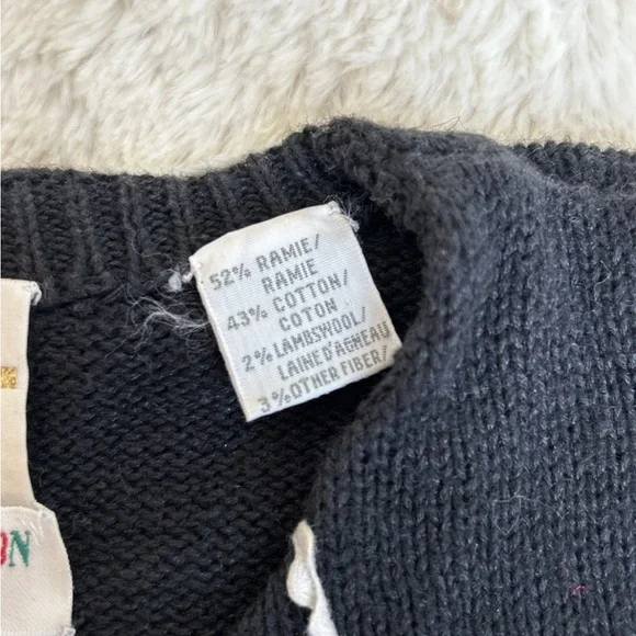 Vintage 1995 MARISA Christina CHRISTMAS Sweater S Black CANDY Holiday - Picture 8 of 8